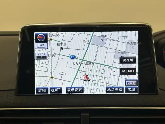 プジョー ３００８ ブルー HDi スペシャルED 岡山県 2018(平30)年 3.3万km ネイクルホワイト パノラマガラスサンルーフ/純正ナビ/リア＋左サイドカメラ/インテリジェントハイビーム/LKA/パーキングセンサー/BSM/アクティブセーフティーブレーキ/疲労検知システム/電動リアゲート/Bluetooth/パフュームディフューザー/ワイヤレスチャ－ジ/オートライト/AHB/レインセンサー/ACC/ETC