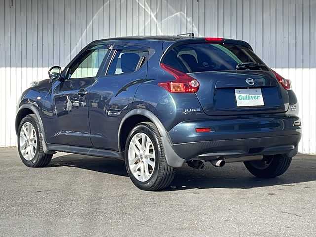 日産 ジューク 16GT FOUR 長野県 2012(平24)年 6万km スチールブルー ４WD/純正メモリナビTV/ETC/純正17インチアルミ/プッシュスタート/スマートキー/キセノンヘッドライト/２WD４WD切り替え/純正フロアマット/保証書/スペアキー