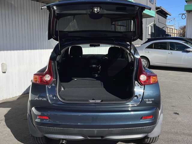 日産 ジューク 16GT FOUR 長野県 2012(平24)年 6万km スチールブルー ４WD/純正メモリナビTV/ETC/純正17インチアルミ/プッシュスタート/スマートキー/キセノンヘッドライト/２WD４WD切り替え/純正フロアマット/保証書/スペアキー