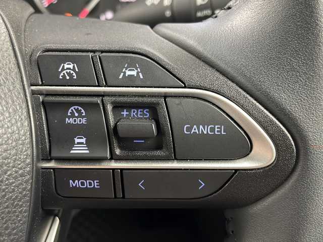 トヨタ ノア S－G 岐阜県 2022(令4)年 2.2万km アティチュードブラックマイカ トヨタセーフティセンス/プリクラッシュセーフティ/レーンディーパーチャーアラート/レーダークルーズコントロール/パノラミックビューモニター/クリアランスソナー/純正10.5インチディズプレイオーディオ　/フルセグ/BT/USB/DVD/Miracast/ビルトインETC2.0/社外ドラレコ/両側パワースライドドア/純正17インチAW/LEDヘッドライト/オートライト/オートハイビーム/社外フロアマット/保証書/取扱説明書/スマートキー/スペアキー