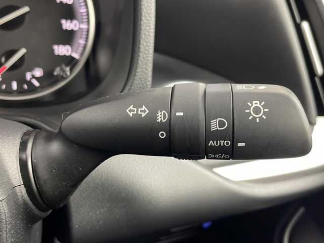 トヨタ ノア S－G 岐阜県 2022(令4)年 2.2万km アティチュードブラックマイカ トヨタセーフティセンス/プリクラッシュセーフティ/レーンディーパーチャーアラート/レーダークルーズコントロール/パノラミックビューモニター/クリアランスソナー/純正10.5インチディズプレイオーディオ　/フルセグ/BT/USB/DVD/Miracast/ビルトインETC2.0/社外ドラレコ/両側パワースライドドア/純正17インチAW/LEDヘッドライト/オートライト/オートハイビーム/社外フロアマット/保証書/取扱説明書/スマートキー/スペアキー