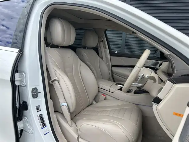 メルセデス・ベンツ Ｓ４００ｄ スポーツリミテッド 茨城県 2019(令1)年 4.5万km ダイヤモンドホワイト 後期型 /レザ-EXC /ベ-シックパッケージ /パノラミックSR /Burmester /HUD/ベ-ジュ革 /シートヒーター /ベンチレーション /M付PWシート /リラクゼーション機能 /PWトランク /エアバランスパッケージ/パフュームアトマイザー/イ-ジ-クロ-ズドア /アンビエントライト/RSP /ACC /LKA /BSA /ナビ /TV /LED /ETC2.0/ドラレコ/禁煙車