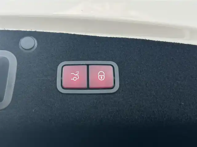 メルセデス・ベンツ Ｓ４００ｄ スポーツリミテッド 茨城県 2019(令1)年 4.5万km ダイヤモンドホワイト 後期型 /レザ-EXC /ベ-シックパッケージ /パノラミックSR /Burmester /HUD/ベ-ジュ革 /シートヒーター /ベンチレーション /M付PWシート /リラクゼーション機能 /PWトランク /エアバランスパッケージ/パフュームアトマイザー/イ-ジ-クロ-ズドア /アンビエントライト/RSP /ACC /LKA /BSA /ナビ /TV /LED /ETC2.0/ドラレコ/禁煙車