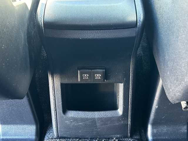 トヨタ ノア ハイブリッド Si ダブルバイビー 大阪府 2018(平30)年 5.9万km ブラック 純正10インチナビ（フルセグ/BT/DVD/CD)/純正後席モニター/両側パワースライドドア/衝突被害軽減システム/横滑り防止装置/レーンキープアシスト/オートマチックハイビーム/クルーズコントロール/アイドリングストップ/シートヒーター/ハーフレザー/純正AW(16inch)/純正LEDライト/純正フロアマット/ビルトインETC/ドライブレコーダー/スペアキー1本