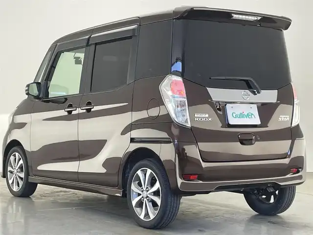 日産 デイズ ルークス ハイウェイスターターボ 愛知県 2016(平28)年 7.9万km モカブラウンP 純正ナビ　フルセグＴＶ　Ｂｌｕｅｔｏｏｔｈ　全方位カメラ　ＥＴＣ　前後ドラレコ　両側パワースライドドア　プッシュスタート　スマートキー　ＬＥＤオートライト　フォグランプ　エマブレ　衝突軽減装置　禁煙車