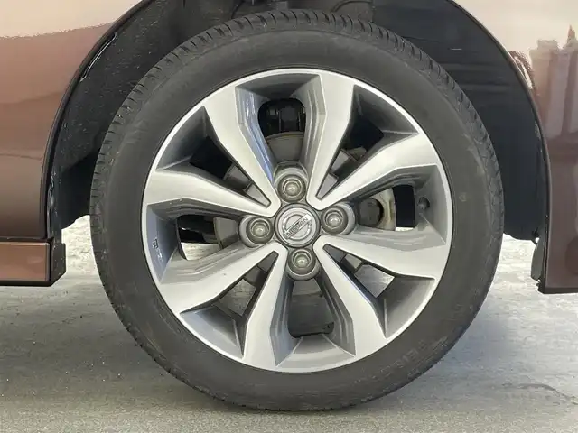 日産 デイズ ルークス ハイウェイスターターボ 愛知県 2016(平28)年 7.9万km モカブラウンP 純正ナビ　フルセグＴＶ　Ｂｌｕｅｔｏｏｔｈ　全方位カメラ　ＥＴＣ　前後ドラレコ　両側パワースライドドア　プッシュスタート　スマートキー　ＬＥＤオートライト　フォグランプ　エマブレ　衝突軽減装置　禁煙車