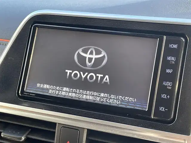 トヨタ シエンタ ハイブリッド G 福岡県 2018(平30)年 5.9万km センシュアルレッドマイカ トヨタセーフティセンス/PCS/LDA/クルーズコントロール/純正ナビ（ＮＳＺＴ－Ｗ６８Ｔ）/フルセグTV/CD/DVD/BT/SD/AM/FM/バックカメラ/両側パワースライドドア/オートハイビーム/スマートキー/プッシュスタート/ＥＴＣ/電格ミラー/ヘッドライトレベライザー