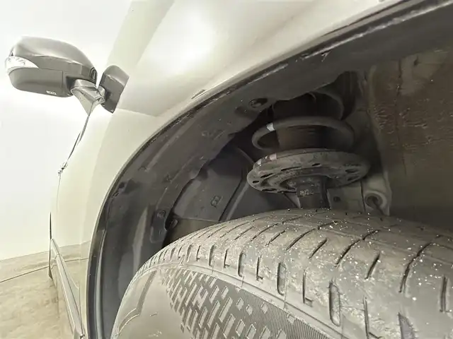 日産 エルグランド 250ハイウェイスターS 岡山県 2018(平30)年 6.8万km ファントムブラック 純正8インチナビ(MM516D-L)/(フルセグTV/CD/DVD/Blu-ray/Bluetooth/AUX)/両側パワースライドドア/ハーフレザー/ビルトインETC/LEDヘッドライト/バックカメラ/クルーズコントロール/社外ドライブレコーダー/プッシュスタート/スマートキー/アイドリングストップ/レーンキープアシスト/純正フロアマット/純正18インチアルミホイール/オートライト/フォグランプ