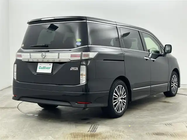日産 エルグランド 250ハイウェイスターS 岡山県 2018(平30)年 6.8万km ファントムブラック 純正8インチナビ(MM516D-L)/(フルセグTV/CD/DVD/Blu-ray/Bluetooth/AUX)/両側パワースライドドア/ハーフレザー/ビルトインETC/LEDヘッドライト/バックカメラ/クルーズコントロール/社外ドライブレコーダー/プッシュスタート/スマートキー/アイドリングストップ/レーンキープアシスト/純正フロアマット/純正18インチアルミホイール/オートライト/フォグランプ