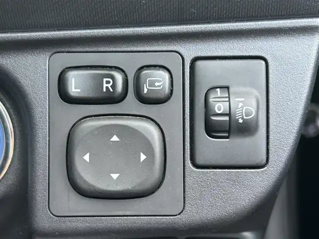 トヨタ アクア G ブラックソフトレザーセレ 佐賀県 2017(平29)年 4.6万km ブラックマイカ プリクラッシュセーフティ/オートマチックハイビーム/レーンディパーチャーアラート/クルーズコントロール/純正SDナビ/・バックカメラ/・TV/BT/CD/純正15インチAW/シートヒーター/プッシュスタート/ETC/スペアキー×1