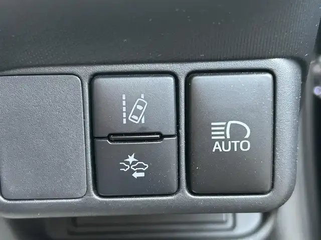 トヨタ アクア G ブラックソフトレザーセレ 佐賀県 2017(平29)年 4.6万km ブラックマイカ プリクラッシュセーフティ/オートマチックハイビーム/レーンディパーチャーアラート/クルーズコントロール/純正SDナビ/・バックカメラ/・TV/BT/CD/純正15インチAW/シートヒーター/プッシュスタート/ETC/スペアキー×1