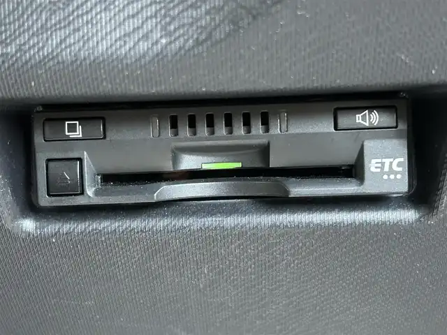 トヨタ アクア G ブラックソフトレザーセレ 佐賀県 2017(平29)年 4.6万km ブラックマイカ プリクラッシュセーフティ/オートマチックハイビーム/レーンディパーチャーアラート/クルーズコントロール/純正SDナビ/・バックカメラ/・TV/BT/CD/純正15インチAW/シートヒーター/プッシュスタート/ETC/スペアキー×1