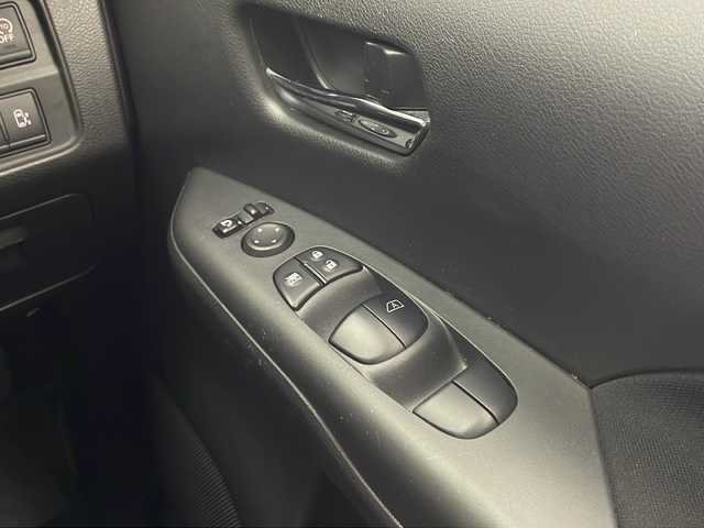 日産 セレナ ハイウェイスター プロパイロットED 宮崎県 2016(平28)年 6.8万km マルーンレッド 2トーン 禁煙車/エマージェンシーブレーキ/純正9型ナビTV/（MM516D-L/CD/DVD/Blu-ray/Bluetooth/フルセグTV)/純正バックカメラ/純正LEDオートライト/純正フォグ/純正16インチアルミ/純正フロアマット/社外前後ドライブレコーダー/ハンズフリー両側電動スライドドア/プロパイロット/クリアランスソナー/電子パーキング/オートホールド/オートエアコン/ウインカードアミラー/本革巻ハンドル/インテリジェントキー/プッシュエンジンスタート/新車時保証書/取扱い説明書
