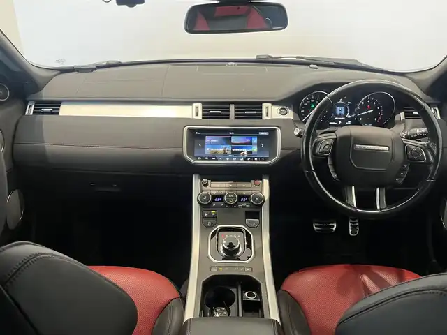 ランドローバー レンジローバーイヴォーク HSEダイナミック 岐阜県 2017(平29)年 3.9万km フジホワイト ブラックデザインパック/ＡＣＣ（アダプティブクルーズコントロール）/３６０°パークアシスト　/レーンデパーチャーワーニング/パワーシート/パノラミックグラスルーフ（回転式電動サンブラインド付）/ＭＥＲＩＤＩＡＮサウンドシステム　/アダプティブＬＥＤヘッドランプ　/シートヒーター　/ワンセグテレビ/バックカメラ