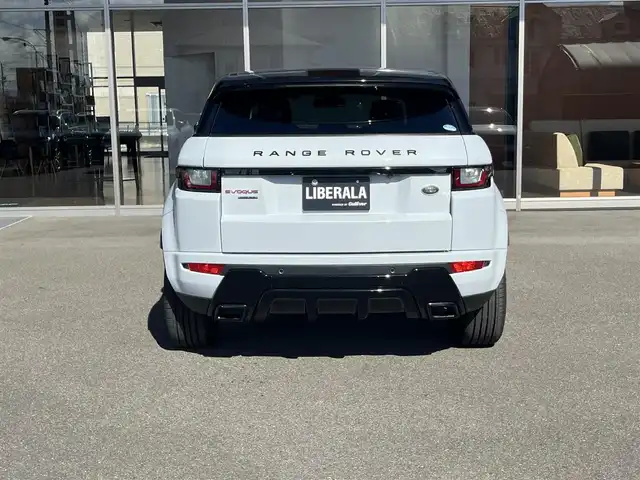 ランドローバー レンジローバーイヴォーク HSEダイナミック 岐阜県 2017(平29)年 3.9万km フジホワイト ブラックデザインパック/ＡＣＣ（アダプティブクルーズコントロール）/３６０°パークアシスト　/レーンデパーチャーワーニング/パワーシート/パノラミックグラスルーフ（回転式電動サンブラインド付）/ＭＥＲＩＤＩＡＮサウンドシステム　/アダプティブＬＥＤヘッドランプ　/シートヒーター　/ワンセグテレビ/バックカメラ