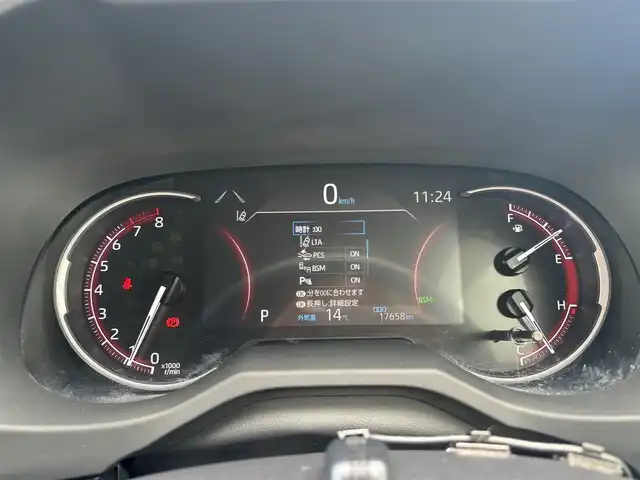 トヨタ ＲＡＶ４ G 奈良県 2019(令1)年 1.8万km アティチュードブラックマイカ 純正9インチナビ（NSZT-Y68T）/（フルセグ/BT/CD/DVD）/レーダークルーズコントロール/バックカメラ/ブラインドスポットモニター/前後コーナーセンサー/プリクラッシュセーフティ/レーンキープアシスト/パワーバックドア/レザーシート（ブラック）/運転席メモリ付きパワーシート/前席パワーシート/ステアリングヒーター/LEDヘッドライト/ETC2.0/前方ドライブレコーダー（DRT-C68A）/純正18インチAW/保証書/取り扱い説明書/スペアキーX1