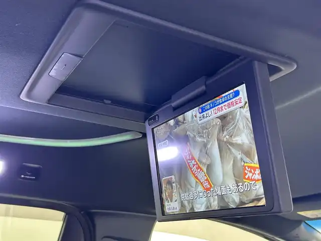 トヨタ アルファード S タイプゴールド 熊本県 2021(令3)年 5.3万km ホワイトパールクリスタルシャイン ワンオーナー/純正ディスプレイオーディオ（ＢＴ・フルセグ・ＵＳＢ）/純正１２インチフリップダウンモニター/バックカメラ　/ＥＴＣ２．０　/両側パワースライドドア　/前後クリアランスソナー　/パワーバックドア　/ハーフレザーシート/衝突軽減ブレーキ/レーンキープアシスト/横滑り防止/純正フロアマット/純正１８インチAW/オートライト/オートマチックハイビーム/LEDヘッドライト/スマートキー/プッシュスタート