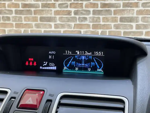 スバル フォレスター Xブレイク 岩手県 2016(平28)年 10.2万km クリスタルホワイトP ワンオーナー/４WD/ルーフレール/パドルシフト/前席パワーシート/前席・後席左右シートヒーター/アイサイトVer.3/メーカーOPアドバンスドセイフティパッケージ/プリクラッシュブレーキ/全車速追従機能付きクルーズコントロール/アクティブレーンキープ/AT誤発進抑制制御/先行車発信お知らせ機能/スバルリヤビークルディテクション/アダプティブドライビングビーム/X-MODE/ヒルディセントコントロール/ステアリング連動ヘッドランプ/横滑り防止装置/アイドリングストップ/コーナーセンサー/純正ナビ/フルセグTV/バックカメラ/ドライブレコーダー/ETC/LEDヘッドランプ/フロント・リヤフォグランプ/純正アルミホイール