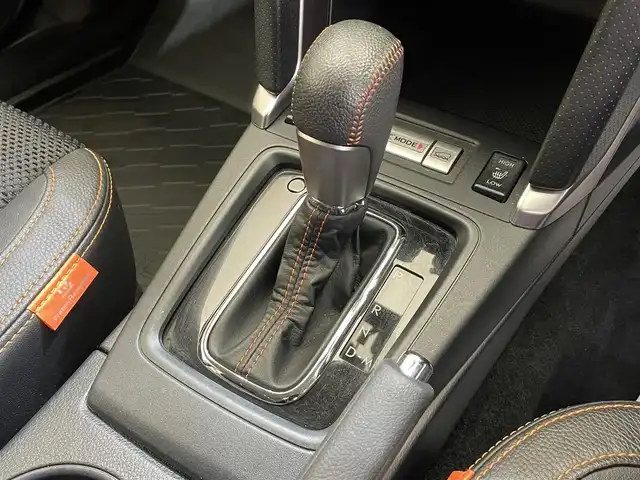 スバル フォレスター Xブレイク 岩手県 2016(平28)年 10.2万km クリスタルホワイトP ワンオーナー/４WD/ルーフレール/パドルシフト/前席パワーシート/前席・後席左右シートヒーター/アイサイトVer.3/メーカーOPアドバンスドセイフティパッケージ/プリクラッシュブレーキ/全車速追従機能付きクルーズコントロール/アクティブレーンキープ/AT誤発進抑制制御/先行車発信お知らせ機能/スバルリヤビークルディテクション/アダプティブドライビングビーム/X-MODE/ヒルディセントコントロール/ステアリング連動ヘッドランプ/横滑り防止装置/アイドリングストップ/コーナーセンサー/純正ナビ/フルセグTV/バックカメラ/ドライブレコーダー/ETC/LEDヘッドランプ/フロント・リヤフォグランプ/純正アルミホイール