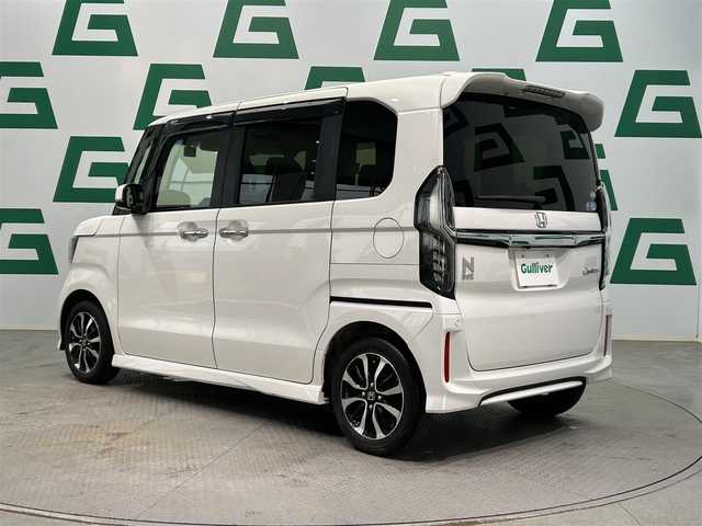 ホンダ Ｎ ＢＯＸ カスタム G L ホンダセンシング 鹿児島県 2020(令2)年 1.7万km プラチナホワイトパール 社外ナビ　/ワンセグＴＶ　/Ｂｌｕｅｔｏｏｔｈ　/ドラレコ　/クルーズコントロール　/前後ドラレコ　/片側パワスラ　/ビルドインＥＴＣ　/バックカメラ　/前席シートヒーター　/オートマチックハイビーム　/ホンダセンシング/フロアマット/ロール式サンシェード/LEDヘッドライト