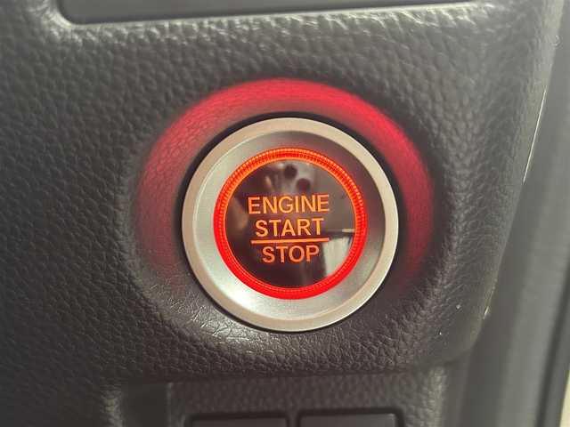 ホンダ Ｎ ＢＯＸ カスタム G L ホンダセンシング 鹿児島県 2020(令2)年 1.7万km プラチナホワイトパール 社外ナビ　/ワンセグＴＶ　/Ｂｌｕｅｔｏｏｔｈ　/ドラレコ　/クルーズコントロール　/前後ドラレコ　/片側パワスラ　/ビルドインＥＴＣ　/バックカメラ　/前席シートヒーター　/オートマチックハイビーム　/ホンダセンシング/フロアマット/ロール式サンシェード/LEDヘッドライト