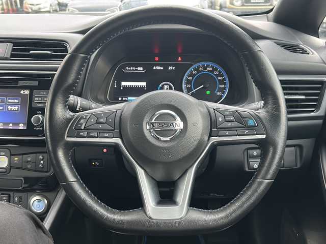 日産 リーフ e+ G 大阪府 2020(令2)年 3.6万km ブリリアントホワイトパール/オーロラフレアブルーパール 2トーン 衝突軽減システム　ＢＯＳＥサウンド　純正ナビ　アラウンドビューモニター　フルセグＴＶ　ＤＶＤ　ＣＤ　ＢＴ　プロパイロット　プロパイロットパーキング　ハーフレザーシート　シートヒーター　デジタルインナーミラー　ＢＳＭ　ＥＴＣ　ドライブレコーダー　LEDヘッドライト　スマートキー　スペアキー　プッシュスタート　取扱説明書　保証書　純正アルミホイール　純正フロアマット　