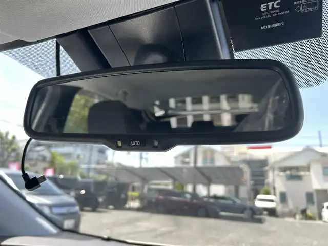 トヨタ プリウス Sセーフティプラス 埼玉県 2016(平28)年 3.4万km スティールブロンドM アルパイン9インチナビTV/（TV/CD/DVD/Bluetooth）/バックカメラ/ETC/ドライブレコーダー/パーキングアシスト/（自動駐車システム）/LEDヘッドライト/クリアランスソナー/BSM/衝突軽減ブレーキ/レーダークルーズコントロール/プッシュスタート/スマートキー