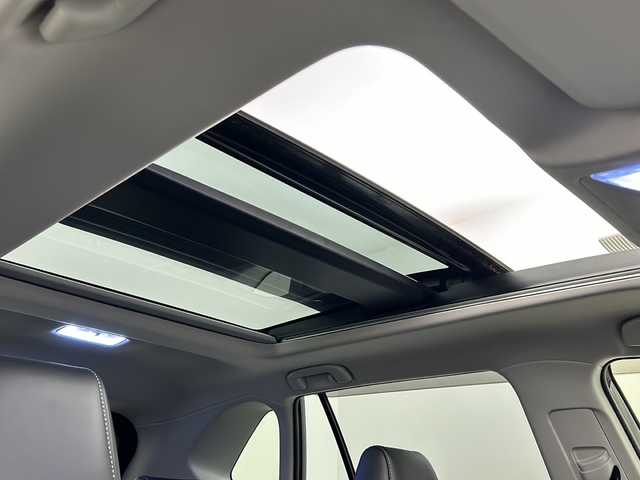 トヨタ ＲＡＶ４ ハイブリッドG 大阪府 2019(令1)年 2.9万km アティチュードブラックマイカ 純正ナビ/・フルセグTV/・Bluetooth/・SDサーバー/パノラマムーンルーフ/ブラインドスポットモニター/トヨタセーフティセンス/・プリクラッシュセーフティー/・レーントレーシングアシスト/・パーキングサポートブレーキ/・オートマチックハイビーム/前後コーナーセンサー/バックカメラ/黒レザーシート/シートヒーター/ステアリングヒーター/オートホールド/スペアキー/スマートキー