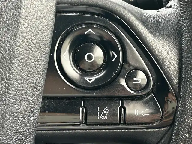 トヨタ プリウス Sセーフティプラス 兵庫県 2018(平30)年 6.7万km アティチュードブラックマイカ ALPINE9インチナビ/BTオーディオ/フルセグテレビ/バックカメラ/ETC/LEDヘッドライト/オートライト/フォグランプ/社外エアロ/トヨタセーフティセンス/スペアキー/スマートキープッシュスタート