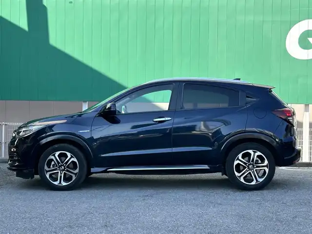 ホンダ ヴェゼル ハイブリッド Z ホンダセンシング 千葉県 2020(令2)年 4.1万km ミッドナイトブルービームM 純正SDナビゲーション/Bluetooth接続/フルセグTV/USB入力端子/パドルシフト/ハーフレザーシート/シートヒーター/ブレーキホールド/純正17インチAW/LEDヘッドランプ/LEDフォグランプ