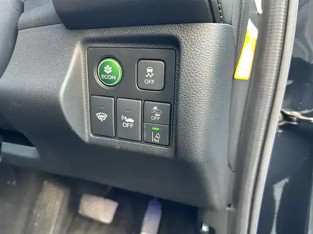 ホンダ ヴェゼル ハイブリッド Z ホンダセンシング 千葉県 2020(令2)年 4.1万km ミッドナイトブルービームM 純正SDナビゲーション/Bluetooth接続/フルセグTV/USB入力端子/パドルシフト/ハーフレザーシート/シートヒーター/ブレーキホールド/純正17インチAW/LEDヘッドランプ/LEDフォグランプ