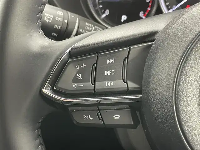 マツダ ＣＸ－８ XD スマートエディション 岡山県 2022(令4)年 4.6万km ポリメタルグレーM 純正１０．５インチメモリナビゲーション		/【フルセグ/Bluetooth/DVD/CarPlay】		/アラウンドビューモニター	/純正17inアルミホイール+サマータイヤ：装着				/レーダークルーズコントロール	/ブラインドスポットモニター	/ETC		/LEDヘッドライト（AUTO機能付き）			/横滑り防止機能		/衝突軽減システム		/車線逸脱防止システム		/純正ドライブレコーダー		/ステアリングリモコン				/プッシュスタート		/コーナーセンサー				/フロアマット			/スペアキー×１