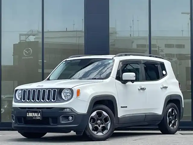 クライスラー・ジープ ジープ レネゲード オープニングエディション 石川県 2015(平27)年 4.9万km 白 社外メモリーナビ(ポータブル)/ワンセグTV/Bluetooth/USB/AUX/beatsサウンド/クルーズコントロール/電動格納ミラー/黒レザーシート/ETC/ルーフレール/ドアバイザー/トノカバー
