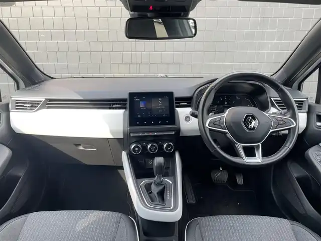 ルノー ルノー ルーテシア インテンス 三重県 2023(令5)年 2万km ブラングラシエ ACC/衝突軽減ブレーキ　/レーンアシスト/BSM/純正ディスプレイオーディオ　/バックカメラ　/カープレイ　/純正17インチアルミホイール　/アンドロイドオート　/Bluetooth/ETC車載器/ハンドルヒーター　/LEDヘッドライト　/保証書