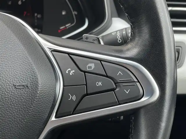 ルノー ルノー ルーテシア インテンス 三重県 2023(令5)年 2万km ブラングラシエ ACC/衝突軽減ブレーキ　/レーンアシスト/BSM/純正ディスプレイオーディオ　/バックカメラ　/カープレイ　/純正17インチアルミホイール　/アンドロイドオート　/Bluetooth/ETC車載器/ハンドルヒーター　/LEDヘッドライト　/保証書