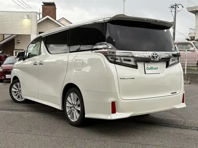 トヨタ ヴェルファイア Z 愛知県 2019(令1)年 7.6万km ホワイトパールクリスタルシャイン ワンオーナー/SDナビ/フルセグテレビ/バックカメラ/フリップダウンモニター/ウィンカーミラー/オットマン/追従クルーズコントロール/プッシュスタート/片側パワースライドドア/ETC/LED/ブレーキホールド/ルーフイルミネーションライト/11インチナビ/アルパインナビ