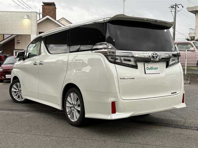 トヨタ ヴェルファイア Z 愛知県 2019(令1)年 7.6万km ホワイトパールクリスタルシャイン ワンオーナー　１１インチアルパインナビ　フルセグＴＶ　ＤＶＤ再生　Ｂｌｕｅｔｏｏｔｈ　ＵＳＢ接続　バックカメラ　後席フリップダウンモニタ　ＥＴＣ　オートホールド　レーダークルーズ　ＬＫＡ　ＬＥＤオートハイビーム