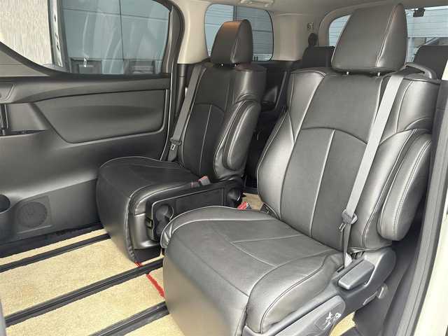 トヨタ ヴェルファイア Z 福岡県 2019(令1)年 7.6万km ホワイトパールクリスタルシャイン ワンオーナー　１１インチアルパインナビ　フルセグＴＶ　ＤＶＤ再生　Ｂｌｕｅｔｏｏｔｈ　ＵＳＢ接続　バックカメラ　後席フリップダウンモニタ　ＥＴＣ　オートホールド　レーダークルーズ　ＬＫＡ　ＬＥＤオートハイビーム