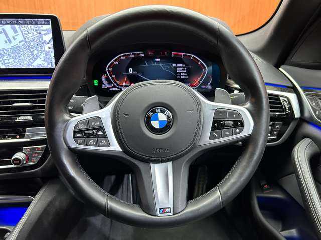 ＢＭＷ ＢＭＷ ５２３ｄ xDrive Mスポーツ EDジョイ+ 千葉県 2020(令2)年 5万km グレー 黒革　/シートヒーター　/純正ナビ　/３６０°カメラ　/ＨＵＤ　/ＡＣＣ　/ＬＥＤヘッドライト　/オートライト　/電動リアゲート　/ドライブレコーダー　/パーキングアシスト　/パワーシート　/フルセグＴＶ　/純正１９インチＡＷ