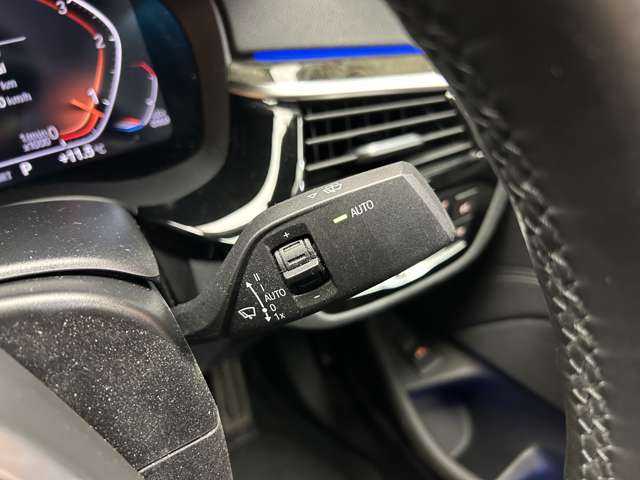 ＢＭＷ ＢＭＷ ５２３ｄ xDrive Mスポーツ EDジョイ+ 千葉県 2020(令2)年 5万km グレー 黒革　/シートヒーター　/純正ナビ　/３６０°カメラ　/ＨＵＤ　/ＡＣＣ　/ＬＥＤヘッドライト　/オートライト　/電動リアゲート　/ドライブレコーダー　/パーキングアシスト　/パワーシート　/フルセグＴＶ　/純正１９インチＡＷ