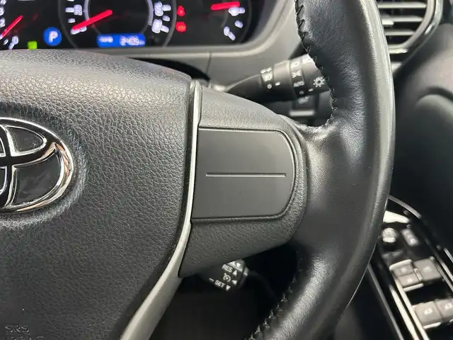 トヨタ ヴォクシー ZS 煌 鹿児島県 2018(平30)年 7.5万km ブラック ワンオーナー/社外ナビ（NX617）/バックカメラ/両側パワースライドドア/前後ドライブレコーダー/ETC/フルセグTV/アダプティブクルーズコントロール/レーンキープアシスト/社外マフラー/純正フロアマット/革調シートカバー/アイドリングストップ/ドアバイザー/社外19インチアルミホイール（RAY’ｓ）/LEDヘッドライト