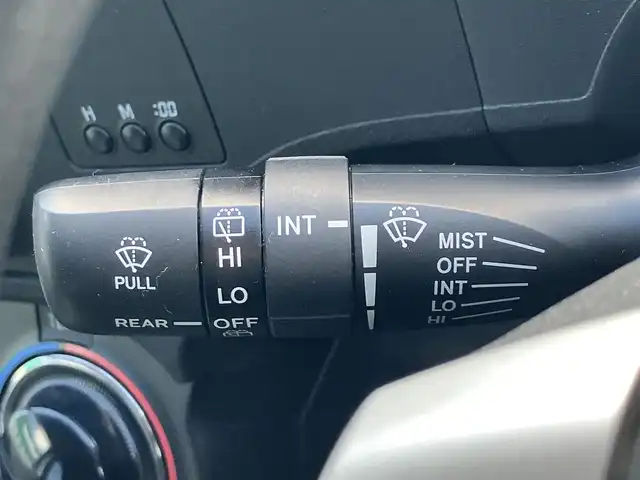 トヨタ アクア S 静岡県 2012(平24)年 6.4万km コバルトブルーメタリック ドライブレコーダー前後／ＥＴＣ／オートエアコン／Ｗエアバッグ／パワーステアリング／パワーウィンドウ／ＣＤ．ＣＤチェンジャー／純正フロアマット／布シート／ＡＢＳ／横滑り防止装置／ハロゲンヘッドライト