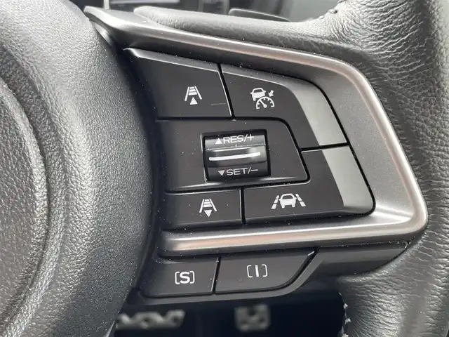 スバル インプレッサ スポーツ 2．0i－S アイサイト 山形県 2017(平29)年 2.2万km ダークブルーパール アイサイト/４WD/純正ナビ/　【CD DVD SD USB BT】/フルセグTV/バックカメラ/追従型クルーズコントロール/パドルシフト/ステアリングスイッチ/ETC/横滑り防止装置/パワーシート/シートヒーター/コーナーセンサー/LEDライト/フォグランプ/ウィンカーミラー/純正フロアマット