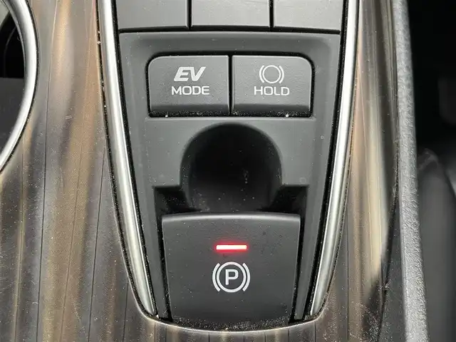 トヨタ カムリ G レザーパッケージ 群馬県 2018(平30)年 7万km プラチナホワイトパールマイカ 純正8インチT-Connect SDナビゲーションシステム/・AM/FM/CD/SD/・Bluetooth/AUX/USB/・DVD/Blu-ray/ETC2.0ユニット（ビルトイン）ナビ連動タイプ/バックカメラ/トヨタセーフティセンス/・プリクラッシュセーフティ/・レーンディパーチャーアラート/・レーダークルーズコントロール（全車速追従機能付）/・オートマチックハイビーム/本革シート/前席パワーシート/シートヒーター/電動パーキングブレーキ/オートブレーキホールド/Bi-Beam LEDヘッドランプ（オートレベリング機能付）/カラーヘッドアップディスプレイ/純正17インチアルミホイール/純正フロアマット