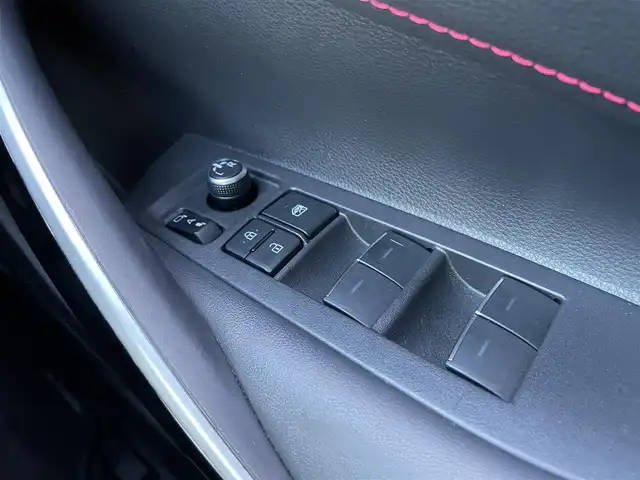 トヨタ カローラ スポーツ G Z 島根県 2019(令1)年 6.8万km アティチュードブラックマイカ 登録時走行距離　67451km/取扱説明書/6速マニュアル/純正9インチナビ/フルセグテレビ/バックカメラ/プリクラッシュセーフティシステム/レーダークルーズコントロール/レーンキープアシススト/ブラインドスポットモニター/クリアランスソナー/プッシュスタート/スマートキー(スペアスマート×1)/LEDヘッドライト/フォグランプ/ドライブレコーダー/ETC/純正18インチアルミ