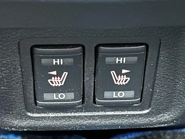 日産 セレナ e－パワー ハイウェイスター V 富山県 2018(平30)年 7.8万km マルーンレッド 2トーン 純正９型ナビ/フルセグＴＶ／Ｂｌｕｅｔｏｏｔｈ/フリップダウンモニター/アラウンドビューモニター/デジタルインナーミラー/ステアリングヒーター/プロパイロット/両側電動スライドドア/ＬＥＤヘッドライト/レーンキープアシスト/ドライブレコーダー/電動パーキング/オートホールド/スペアキー1本/保証書有り