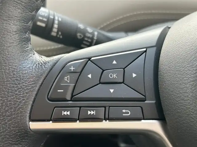 日産 セレナ e－パワー ハイウェイスター V 富山県 2018(平30)年 7.8万km マルーンレッド 2トーン 純正９型ナビ/フルセグＴＶ／Ｂｌｕｅｔｏｏｔｈ/フリップダウンモニター/アラウンドビューモニター/デジタルインナーミラー/ステアリングヒーター/プロパイロット/両側電動スライドドア/ＬＥＤヘッドライト/レーンキープアシスト/ドライブレコーダー/電動パーキング/オートホールド/スペアキー1本/保証書有り