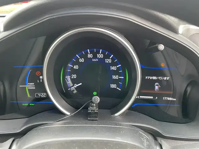 ホンダ フィット ハイブリット Fパッケージ 福岡県 2014(平26)年 17.8万km ブリリアントスポーティブルーメタリック2トーン 社外ナビ/フルセグ/バックカメラ/ETC/ドラレコ