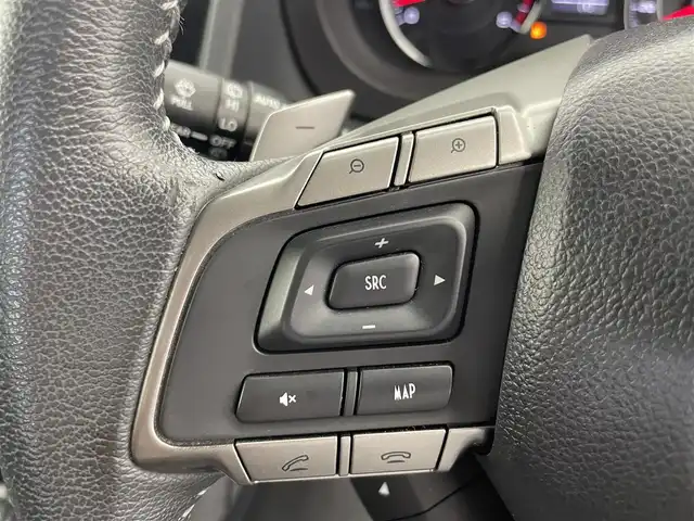 スバル フォレスター S－リミテッド 富山県 2015(平27)年 6.9万km クリスタルホワイトP 4WD/社外ナビ（AM/FM/CD/DVD/SD/USB/BT）/フルセグTV/衝突被害軽減ブレーキ/レーンキープアシスト/アダプティブクルーズコントロール/オートライト/電動リアゲート/ＥＴＣ　/ドライブレコーダー/パドルシフト　/ハーフレザーシート/前席席シートヒーター／パワーシート/純正18インチAW/純正フロアマット/プッシュスタート