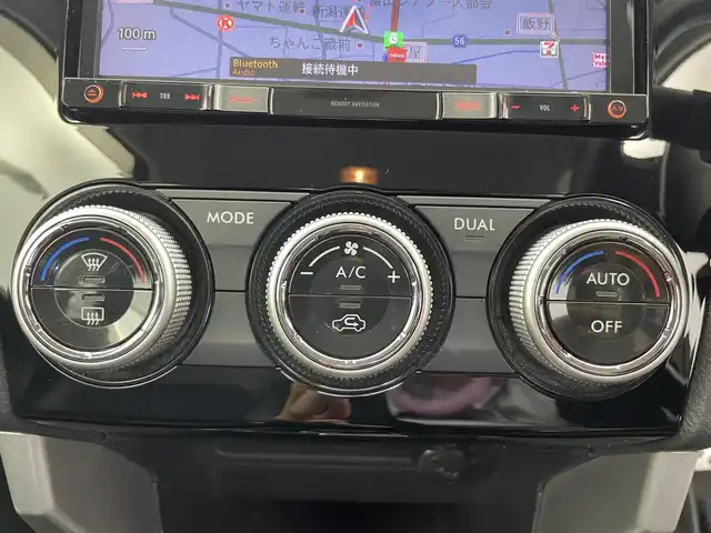 スバル フォレスター S－リミテッド 富山県 2015(平27)年 6.9万km クリスタルホワイトP 4WD/社外ナビ（AM/FM/CD/DVD/SD/USB/BT）/フルセグTV/衝突被害軽減ブレーキ/レーンキープアシスト/アダプティブクルーズコントロール/オートライト/電動リアゲート/ＥＴＣ　/ドライブレコーダー/パドルシフト　/ハーフレザーシート/前席席シートヒーター／パワーシート/純正18インチAW/純正フロアマット/プッシュスタート